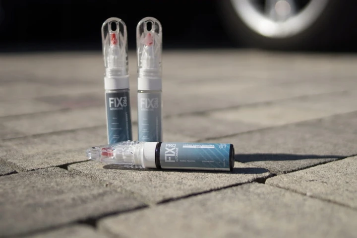 LAKIER SAMOCHODOWY ZAPRAWKA CZARNY MAT RAPIDOGRAF 20ml
